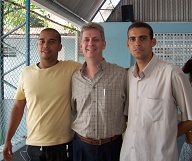 Two young men, Bruno and Teofilo, with Randal./ Dois jovens, Bruno e Teofilo, com Randal.